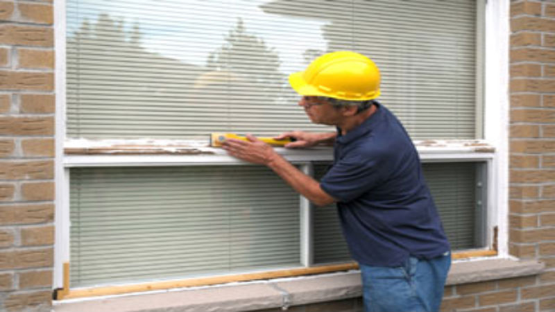 A Window Glass Repair And Replacement Service Can Add Curb Appeal ...