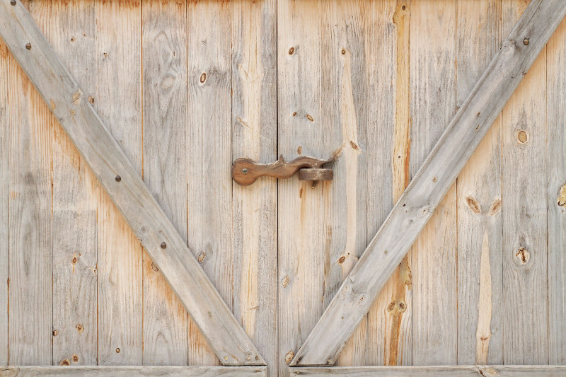 The Benefits Provided by a Professional Garage Door Service in Manitoba