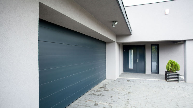 Three Clear Signs Your Home Needs Garage Door Installation in Lakeview