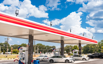 How a gasoline station canopy in Tulsa, OK, improves safety and comfort for drivers and staff