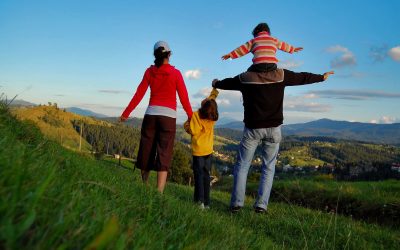 Find your next weekend escape with hiking trails Steuben County, IN locals recommend for relaxation.